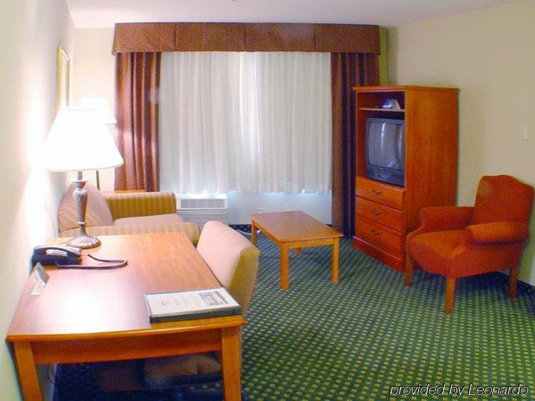 Holiday Inn Express Windsor Sonoma Wine Country, An Ihg Hotel Room photo